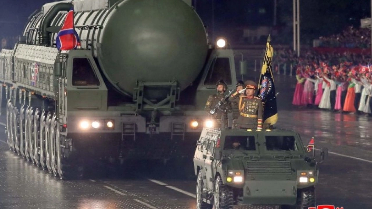 Foto - Kuzey Kore, yeni geliştirdiği füzesini dünyaya tanıttı