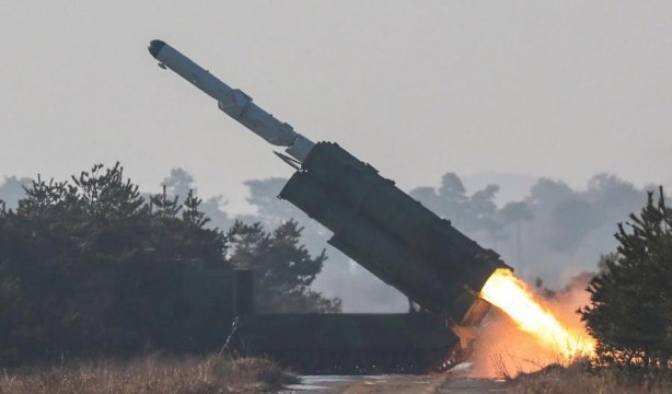 Foto - Kuzey Kore yine bir şeyler deniyor! Bu sefer o füzeyi test etti