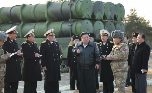 Kuzey Kore yine bir şeyler deniyor! Bu sefer o füzeyi test etti