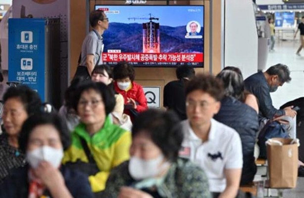 Kuzey Kore'nin başarısız uydu fırlatma girişimi bölgeyi alarma geçirdi