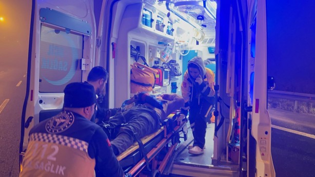 Kuzey Marmara Otoyolu’nda otobüs ile tır çarpıştı