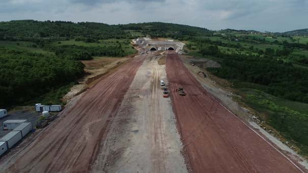 Foto - Kuzey Marmara Otoyolu'nun yüzde 71’i tamamlandı