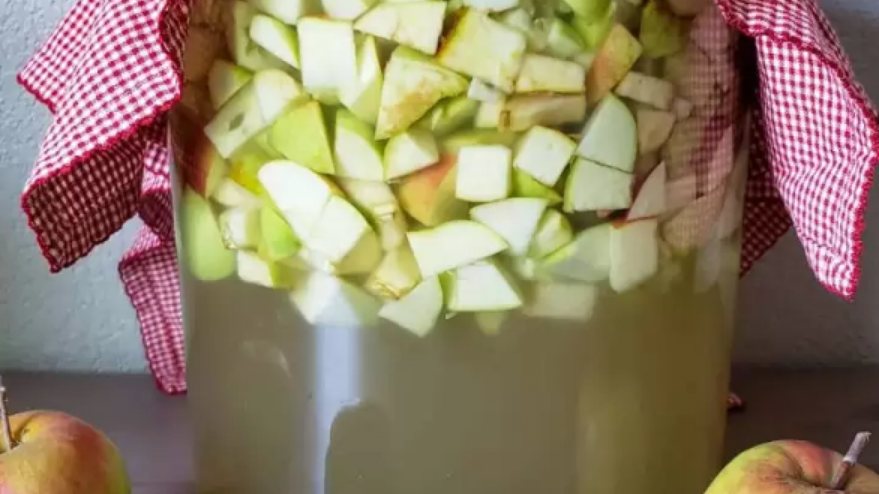 Foto - Evde doğal elma sirkesi yapımı için suyuna katıp kışa hazırlık yapın: Dikkat çekici değişime hazır olun! 