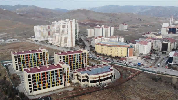 Foto - KYK yurtlarında misafir edilen depremzedeler yaşadıklarını anlattı