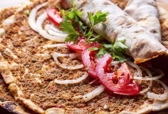 Foto - Lahmacun efsanesi sona erdi! Artık zirvede başka bir lezzet var: Gece 12'den sonra patlama oluyor