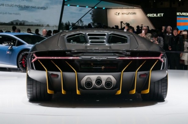 Foto - Lamborghini'den çok özel otomobil