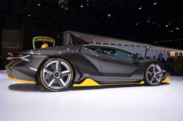 Foto - Lamborghini'den çok özel otomobil