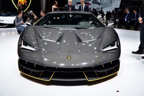 Foto - Lamborghini'den çok özel otomobil