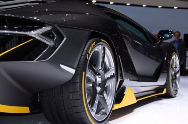 Foto - Lamborghini'den çok özel otomobil