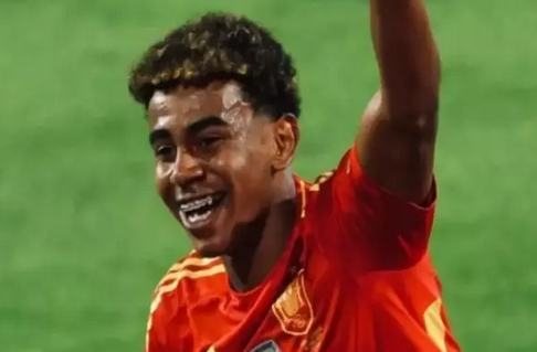 Foto - Lamine Yamal Müslüman mı, dini ne? Lamine Yamal Nasraoui Ebana aslen nereli?