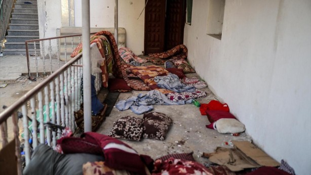 Foto - Lanet olsun! Bu namussuzluk karşısında "yuh" dediniz değil mi?