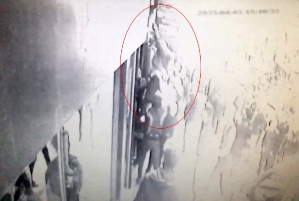 Foto - Lanet zehir neler yaptırıyor görün! Bakan Soylu ‘ayaklarını kırın’ demekte haklıymış