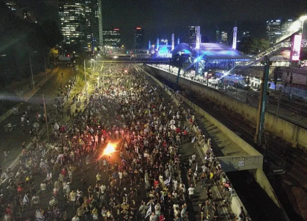 Foto - Lanetli devlet içten içe kaynıyor