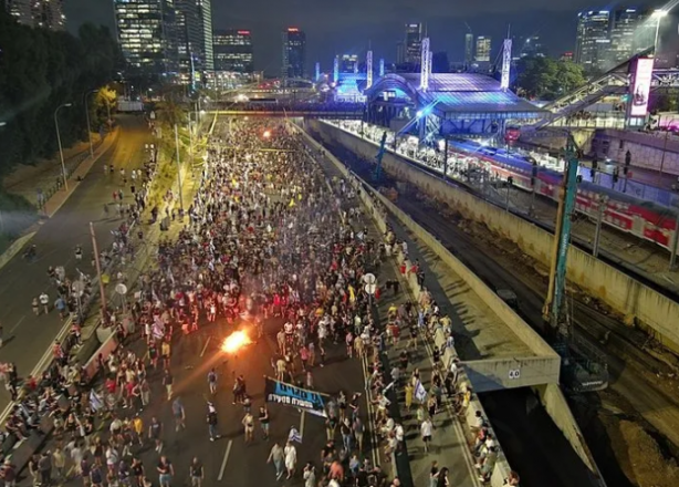 Foto - Lanetli devlet içten içe kaynıyor