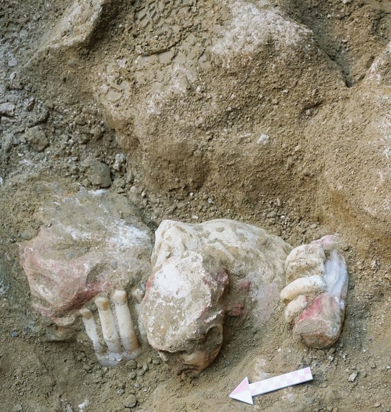 Foto - Laodikya Antik Kenti'nde nefes kesen buluş