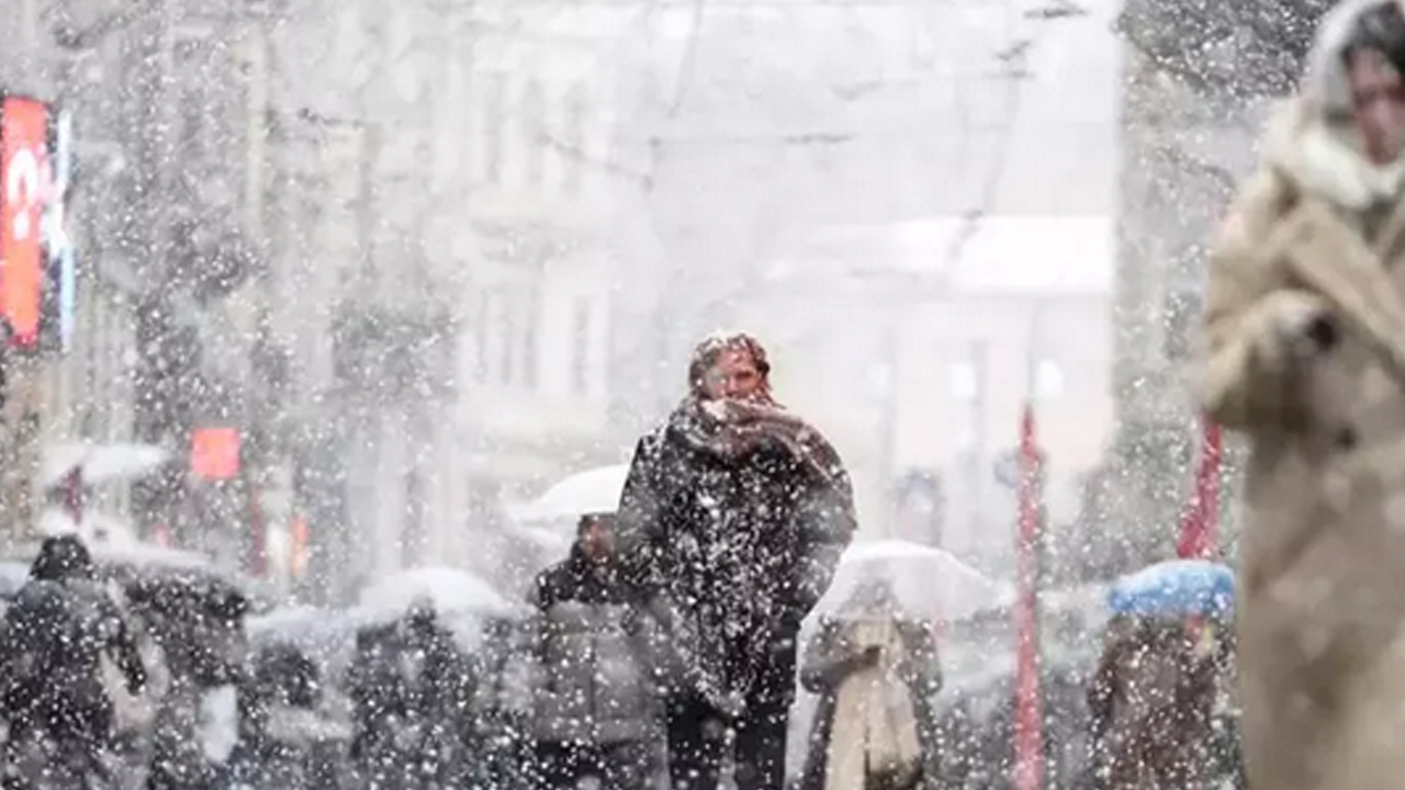 Foto - Lapa lapa kar yağışları ve sağanaklar geri dönüyor! Meteoroloji tarih vererek uyardı: 