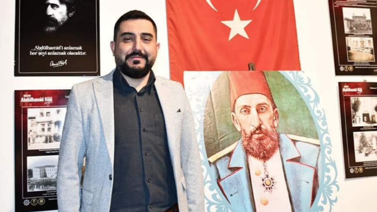 Larnaka Havalimanı Üzerinden Sert Mesaj: Kaçak Yapılarla Türkiye’ye Meydan Okuyamazsınız!