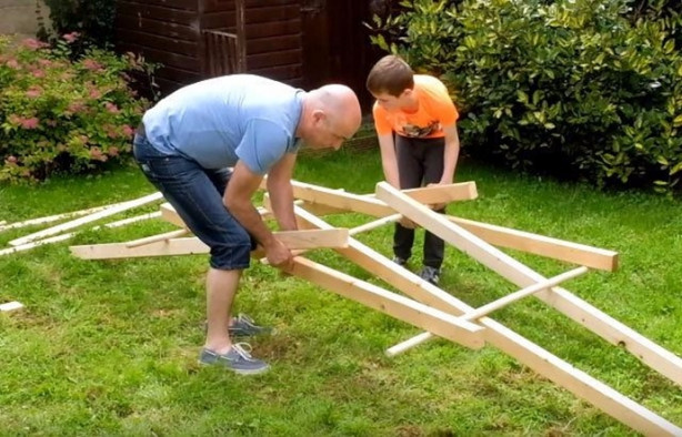 Foto - Leonardo da Vinci'nin eserini küçük bir bahçede yaptılar!