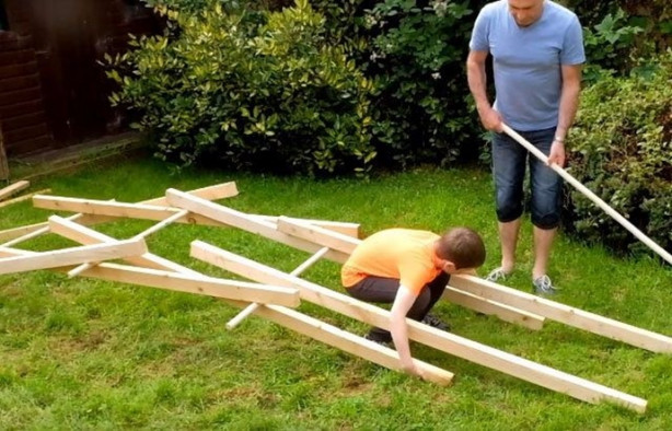 Foto - Leonardo da Vinci'nin eserini küçük bir bahçede yaptılar!