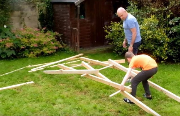 Foto - Leonardo da Vinci'nin eserini küçük bir bahçede yaptılar!