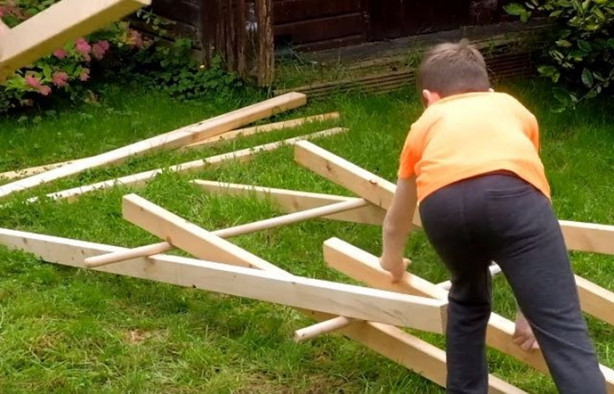 Foto - Leonardo da Vinci'nin eserini küçük bir bahçede yaptılar!