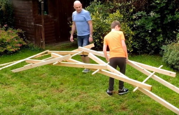 Foto - Leonardo da Vinci'nin eserini küçük bir bahçede yaptılar!