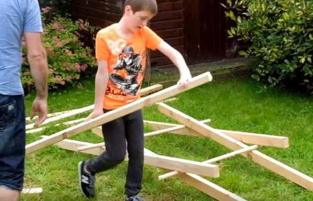 Foto - Leonardo da Vinci'nin eserini küçük bir bahçede yaptılar!