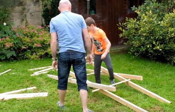 Foto - Leonardo da Vinci'nin eserini küçük bir bahçede yaptılar!