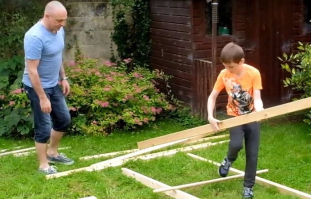 Foto - Leonardo da Vinci'nin eserini küçük bir bahçede yaptılar!