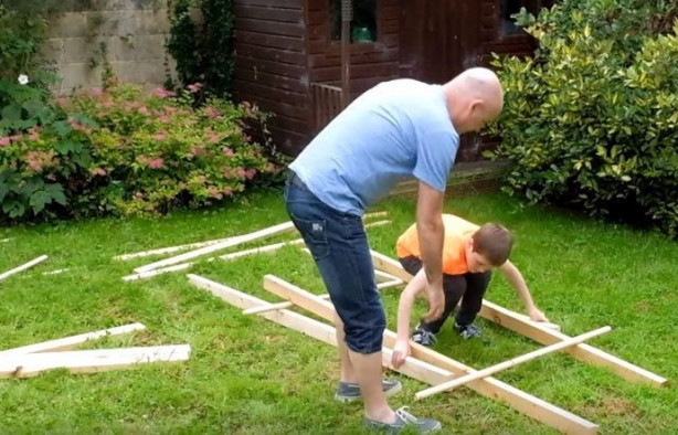 Foto - Leonardo da Vinci'nin eserini küçük bir bahçede yaptılar!