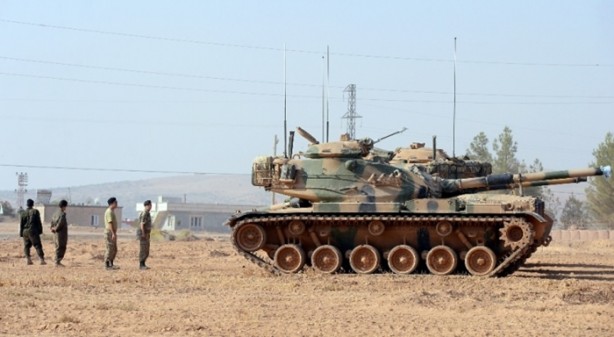 Foto - Leopard 24A'lar bölgeye gidiyor