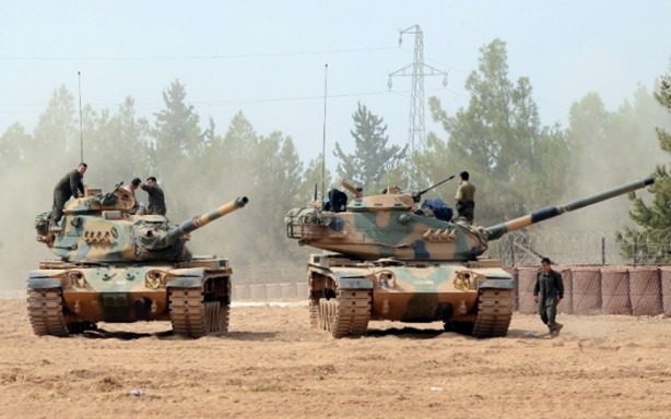 Foto - Leopard 24A'lar bölgeye gidiyor