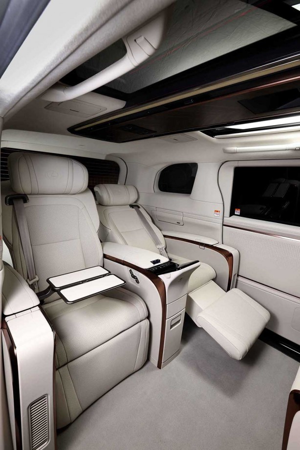 Foto - Lexus'un ‘Doğuştan Lüks’ yeni LM modeli Türkiye'de