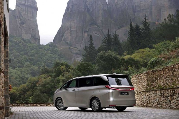 Foto - Lexus'un ‘Doğuştan Lüks’ yeni LM modeli Türkiye'de