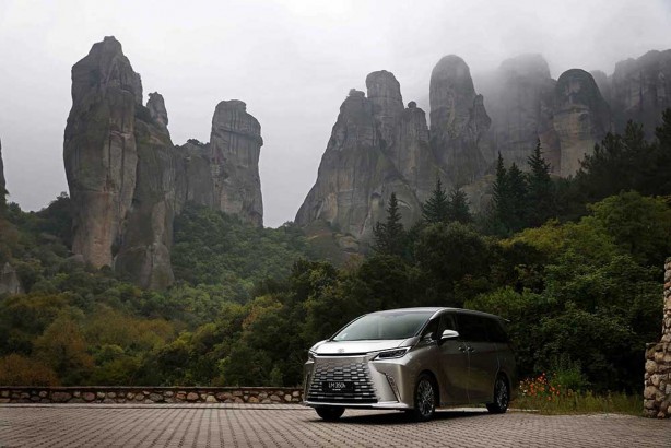 Foto - Lexus'un ‘Doğuştan Lüks’ yeni LM modeli Türkiye'de