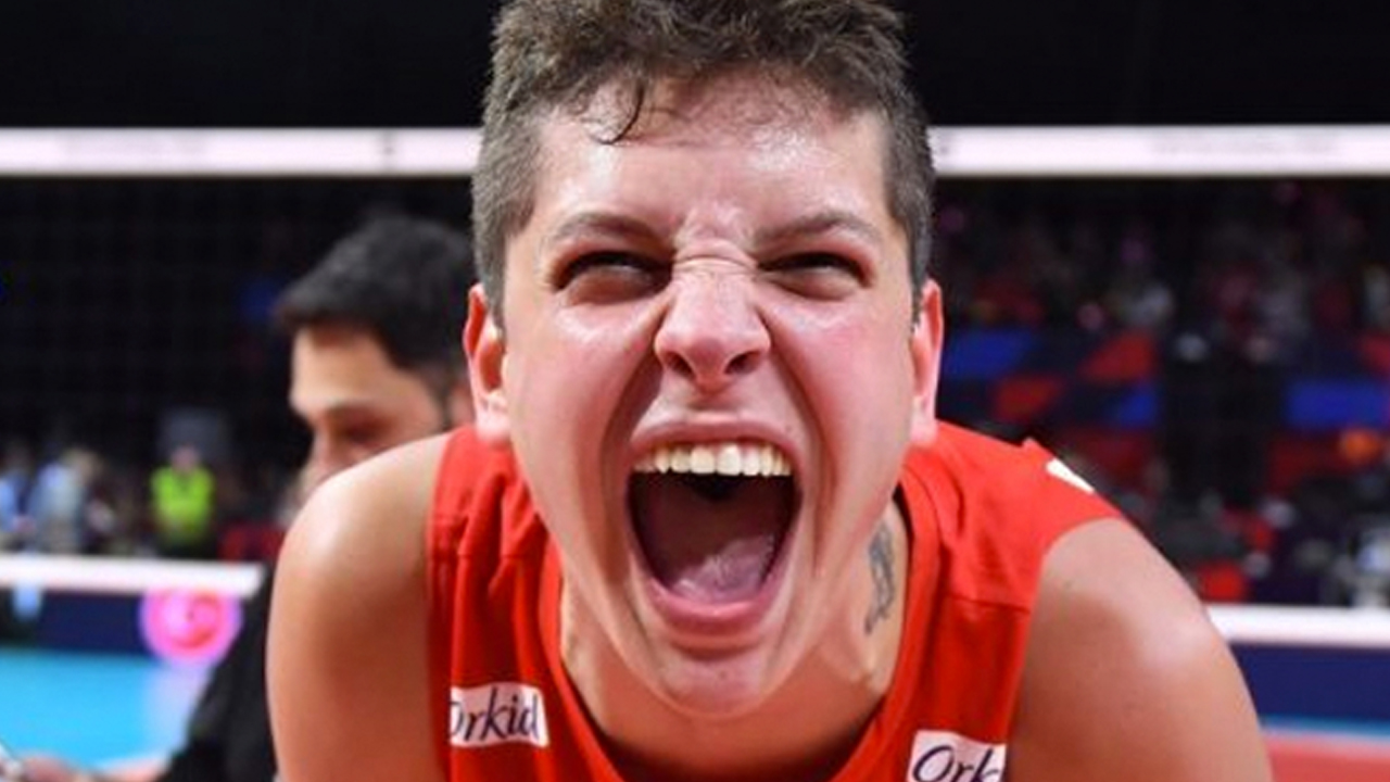 Foto - Lezbiyen Ebrar Karakurt'un takımına büyük şok! Herkes şaştı kaldı: Büyük rezalet…