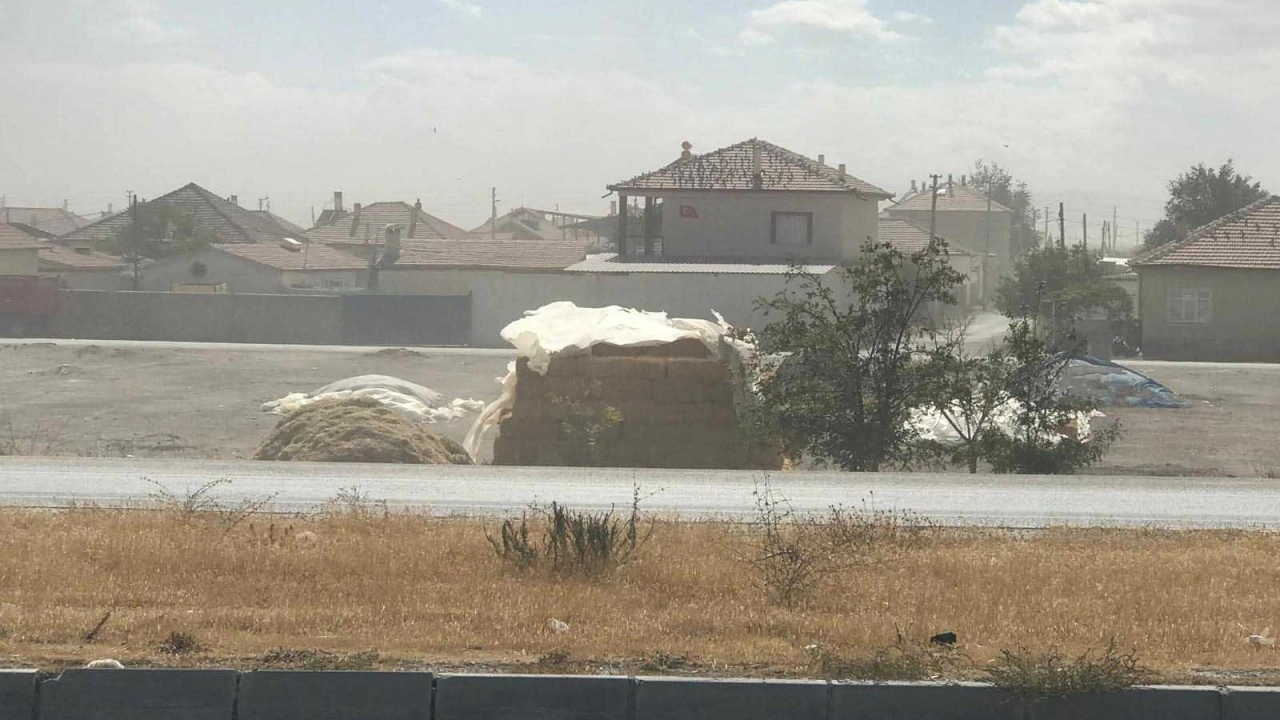 Foto - Libya değil Konya: Kum fırtınası görüş mesafesini 20 metreye düşürdü