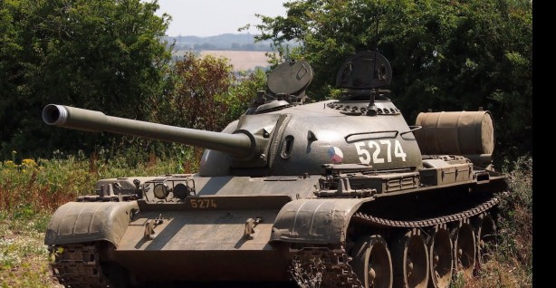 Libya'da Mısır tankları ele geçirildi