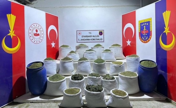 Foto - Lice’de dev operasyon! Milyarlarca lira değerinde uyuşturucu ele geçirildi