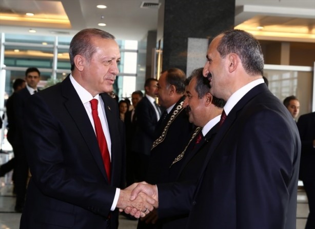 Foto - Lider yine aynı karede