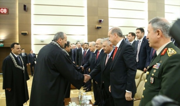Foto - Lider yine aynı karede