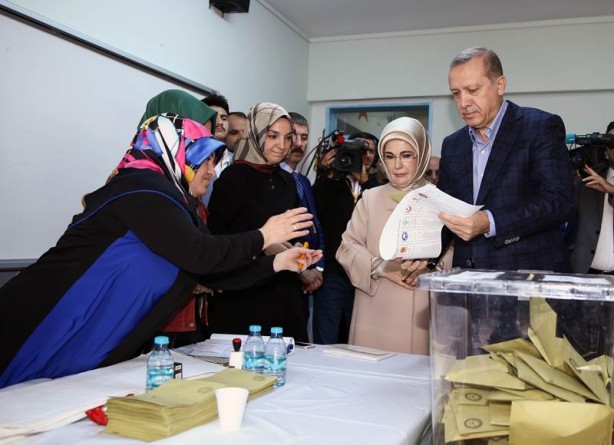 Liderler böyle oy kullandı