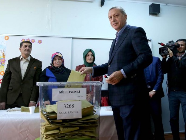 Foto - Liderler böyle oy kullandı