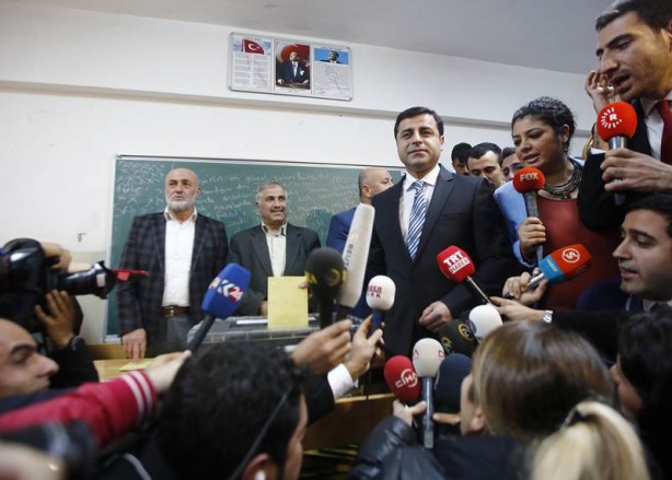 Foto - Liderler böyle oy kullandı