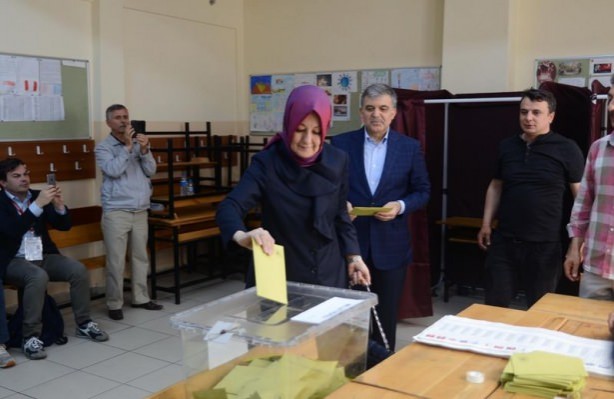 Foto - Liderler oylarını kullandı