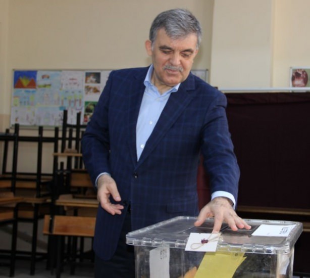 Foto - Liderler oylarını kullandı