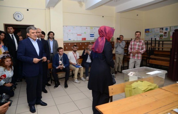 Foto - Liderler oylarını kullandı