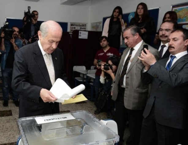 Foto - Liderler oylarını kullandı