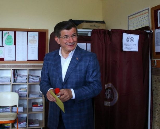 Foto - Liderler oylarını kullandı