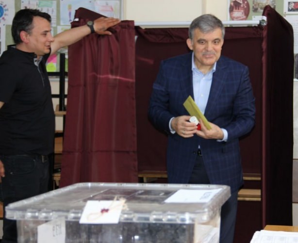 Foto - Liderler oylarını kullandı